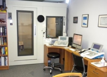 Primary audiology evaluation room